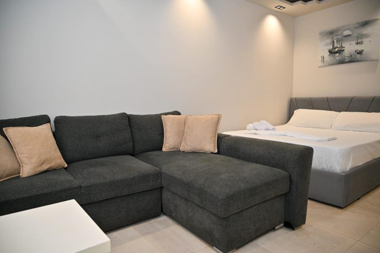 Andi Apartments Durrës Exterior foto
